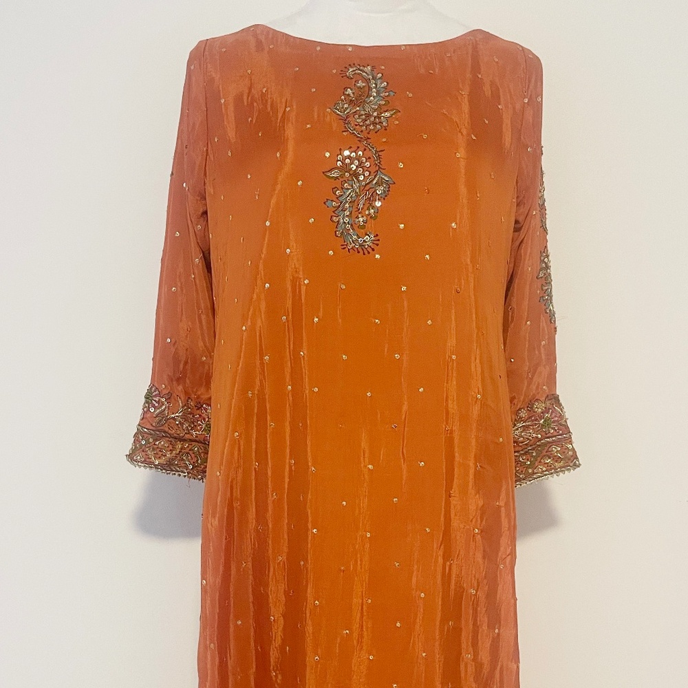 Women's Indian Outfit/Orange Embroidered Salwar Kameez